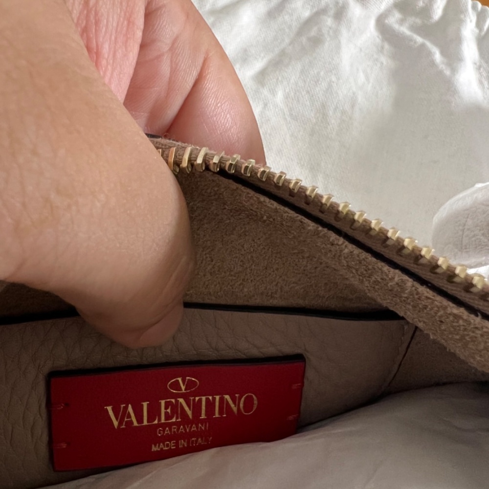Small Rockstud Leather Shoulder Bag VALENTINO GARAVANI - Picture 6 of 12